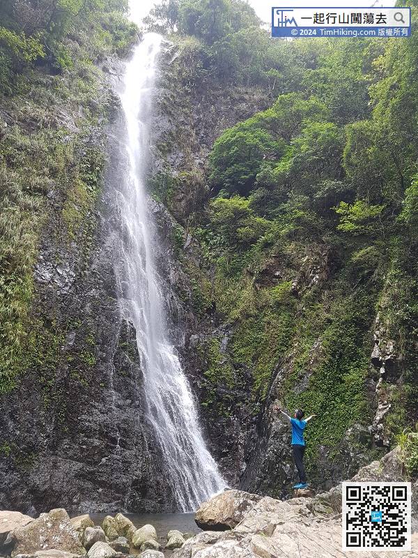 主瀑高約30米，是梧桐寨瀑布之中最高的一個。