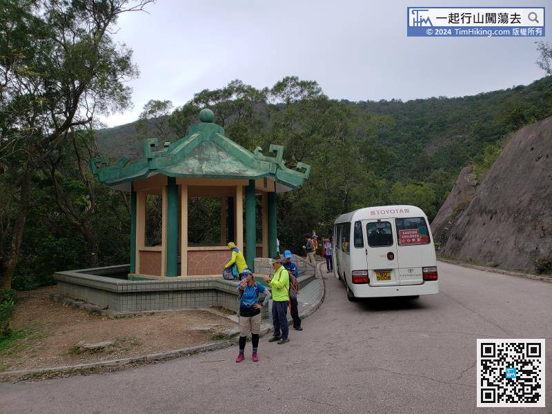 After getting off, will see the Sai Wan Pavilion,