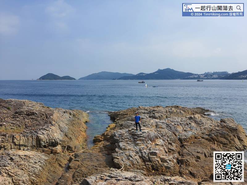 Pak Ma Tsui is a beautiful rocky shore,