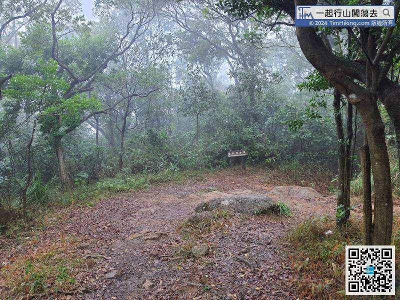 After the military marker, it will connect to the MacLehose Trail,
